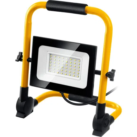 Светодиодный прожектор переносной Stayer LED-MAX 57135-50, 50 Вт, 6500 К, IP65