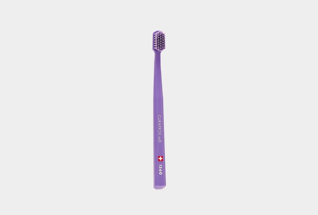 Зубная щетка Curaprox CS 1560 soft, фиолетовая